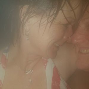 Meet your Posher, Carla